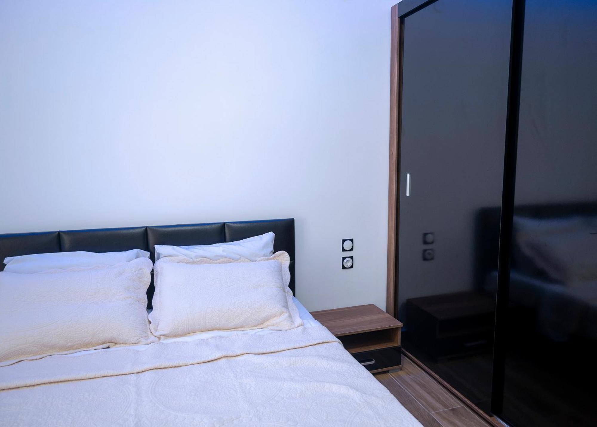 Luxe Suite, Achilles' Private Getaway Appartement Thessalonique